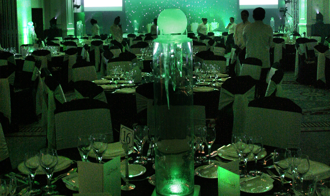 Ice melt table centre hire in UK